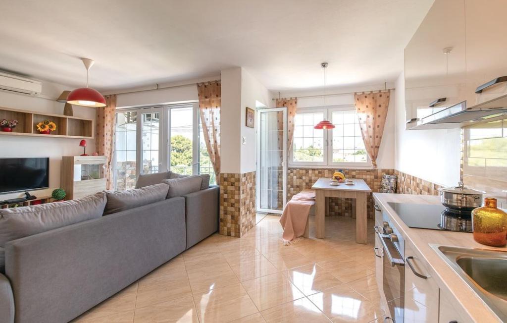 Popovic Apartment Pula Luaran gambar