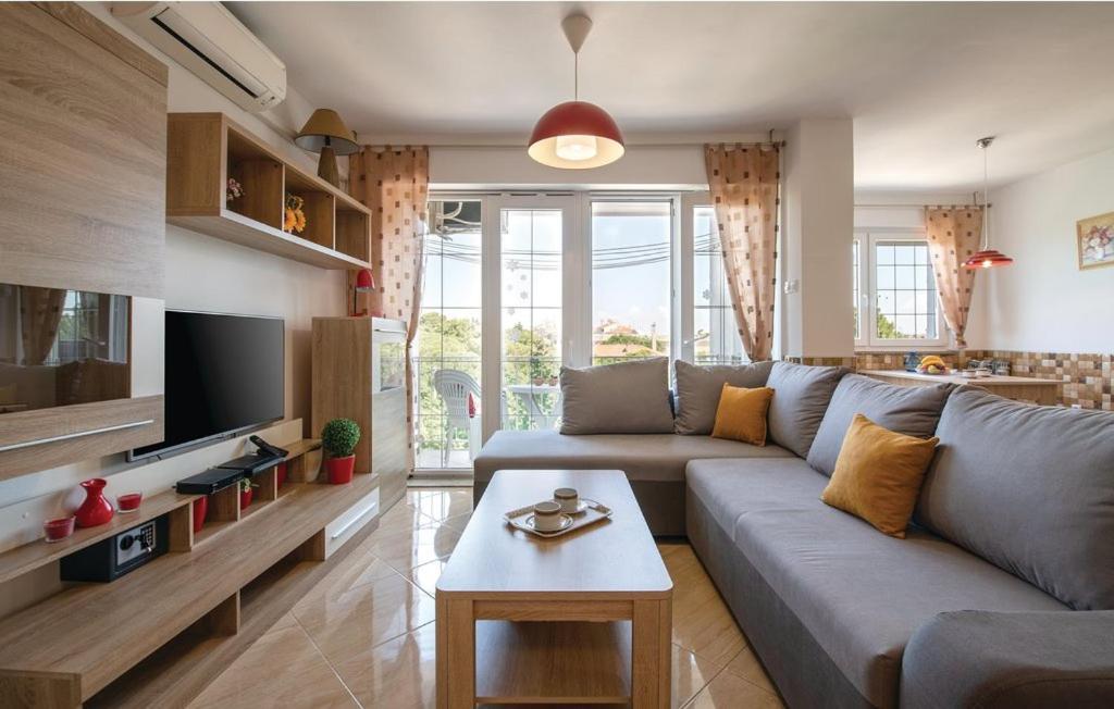 Popovic Apartment Pula Luaran gambar